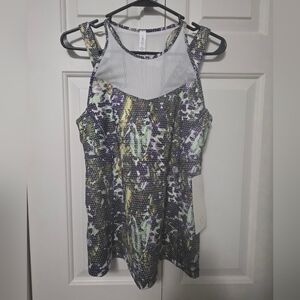 Lululemon Running In The City NWT Womens Size 8